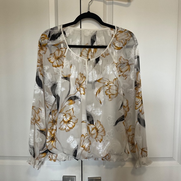 WHBM blouse - Picture 2 of 6